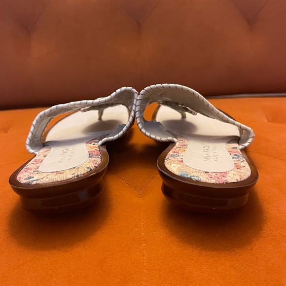 Mila Paoli Floral Print Flip Flops Size 9 - Picture 4 of 9